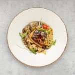 Pappardelle con filetto di manzo, porcini e fegato d’anatra